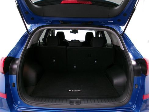 Used 2021 Hyundai Tucson Value w/ Cargo Package image 11