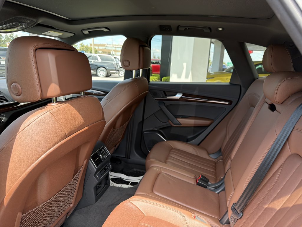 Used 2019 Audi Q5 2.0T Premium AWD/4WD image 21