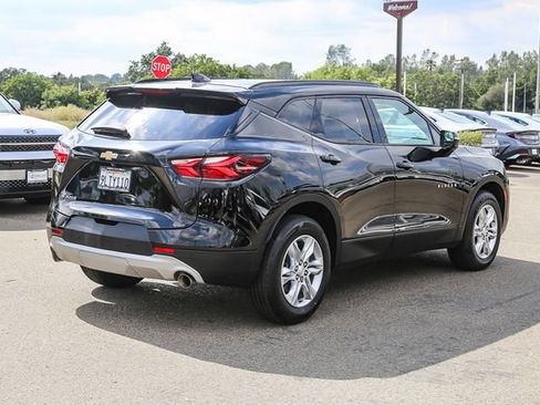 Used 2021 Chevrolet Blazer LT FWD image 5