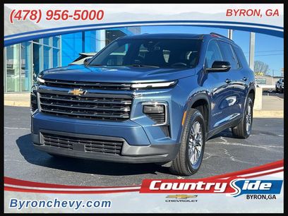 Used 2024 Chevrolet Traverse LT w/ LPO, Floor Liner Package