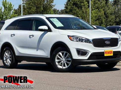 Used 2016 Kia Sorento AWD w/ LX Convenience Package image 1