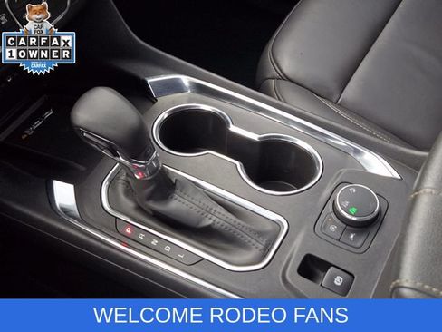 Used 2023 Chevrolet Traverse LT w/ Rear Camera Mirror Package AWD/4WD image 21