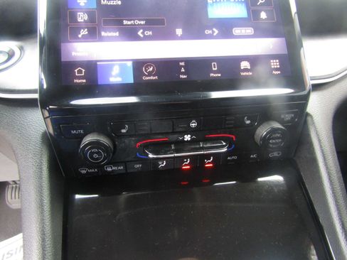 Used 2022 Mercedes-Benz G 550 image 15