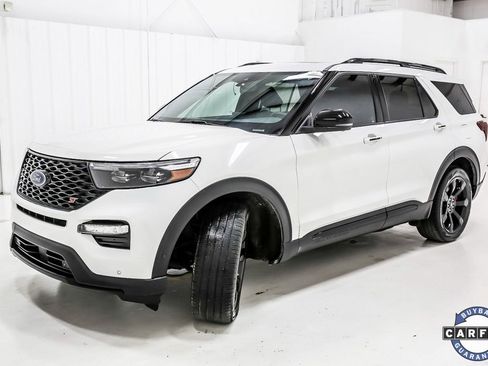 Used 2020 Ford Explorer ST w/ ST Street Pack image 2