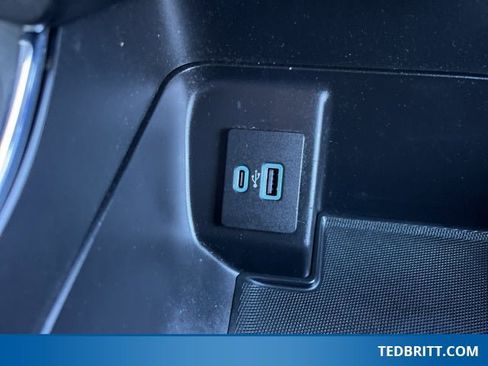 Certified 2021 Ford F150 XLT w/ Equipment Group 302A High image 35