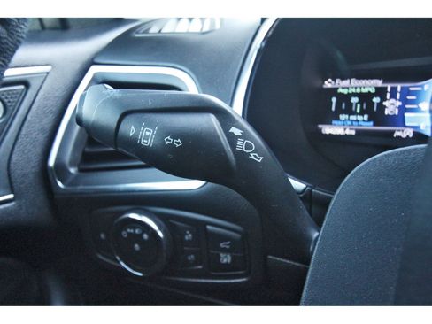 Used 2019 Ford Edge Titanium image 20