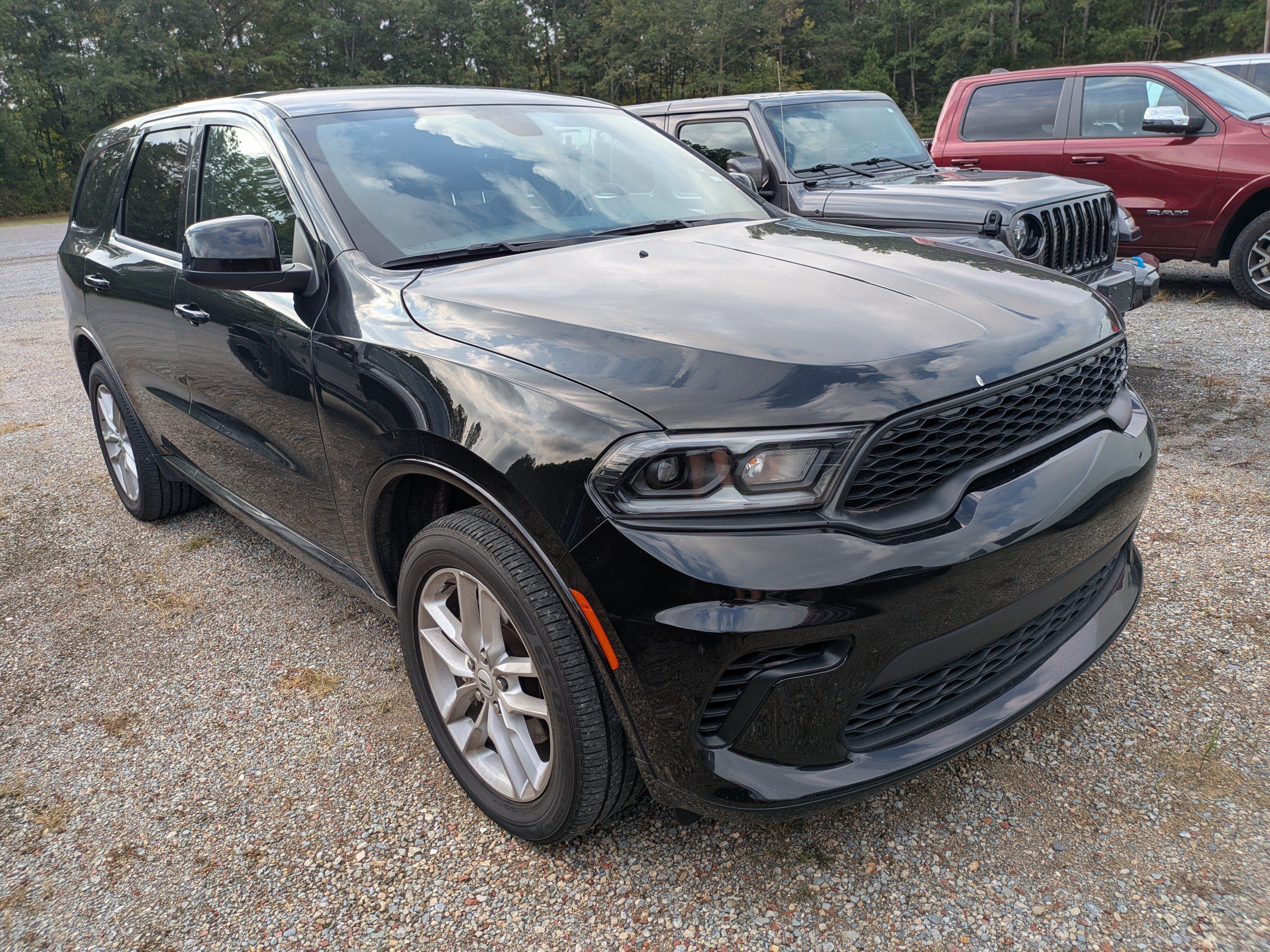Used 2025 Dodge Durango GT AWD/4WD image 1