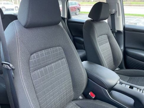 Used 2024 Honda HR-V LX image 10
