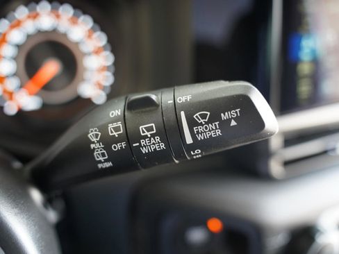 Used 2024 Jeep Wrangler Rubicon AWD/4WD image 14