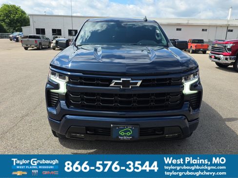 Certified 2022 Chevrolet Silverado 1500 RST w/ Z71 Off-Road Package AWD/4WD image 3