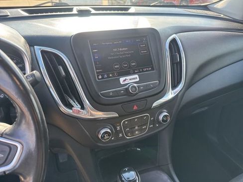 Used 2020 Chevrolet Equinox LT image 15