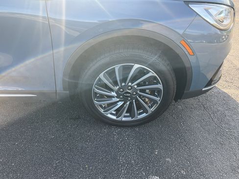 Certified 2023 Lincoln Corsair Reserve image 10