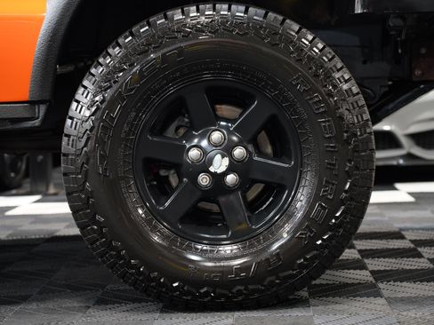 Used 2003 Land Rover Discovery S image 54