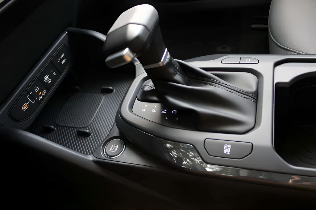 Used 2025 Kia K4 EX FWD image 13