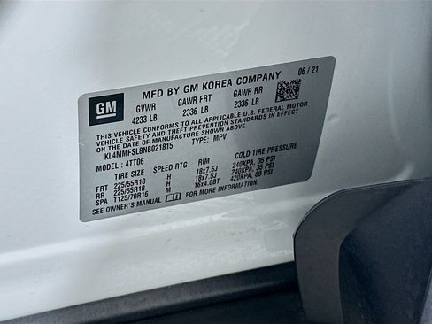 Used 2022 Buick Encore GX Essence w/ Advanced Technology Package FWD image 12