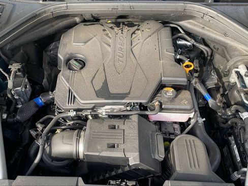 Used 2024 Genesis GV70 2.5T w/ Select Package image 8