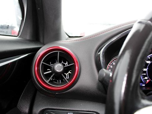 Used 2020 Chevrolet Blazer RS image 11