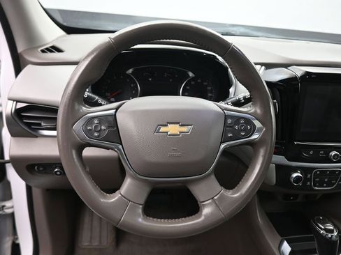 Used 2019 Chevrolet Traverse LT w/ LT Premium Package AWD/4WD image 16