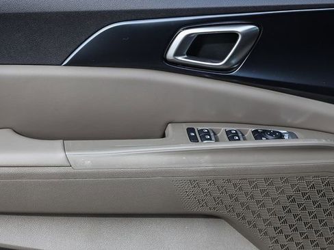 New 2026 Kia Carnival LXS image 21