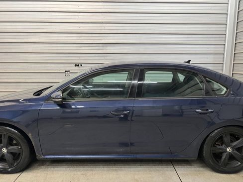 Used 2012 Volkswagen Passat 2.5 SE FWD image 7
