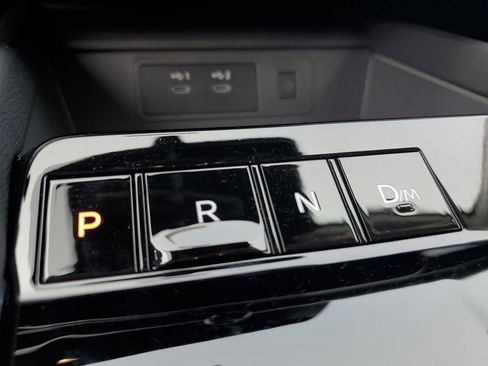 New 2025 Nissan Murano SV image 20