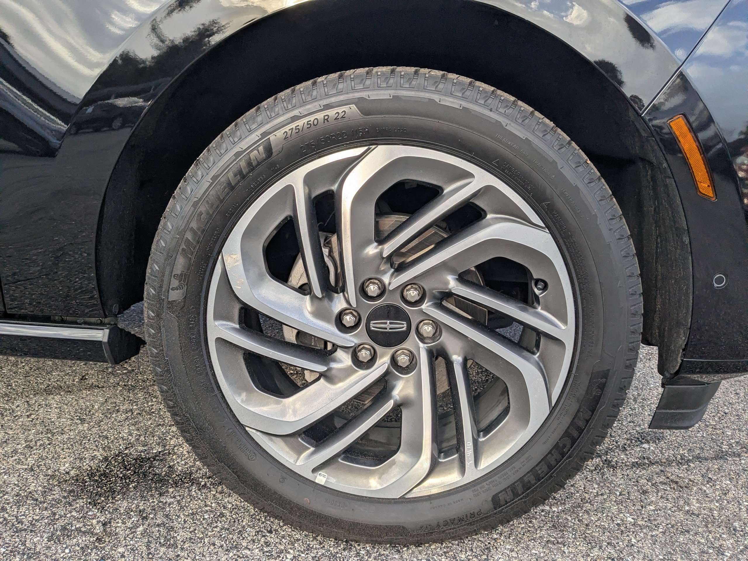 Used 2025 Lincoln Navigator Reserve AWD/4WD image 11