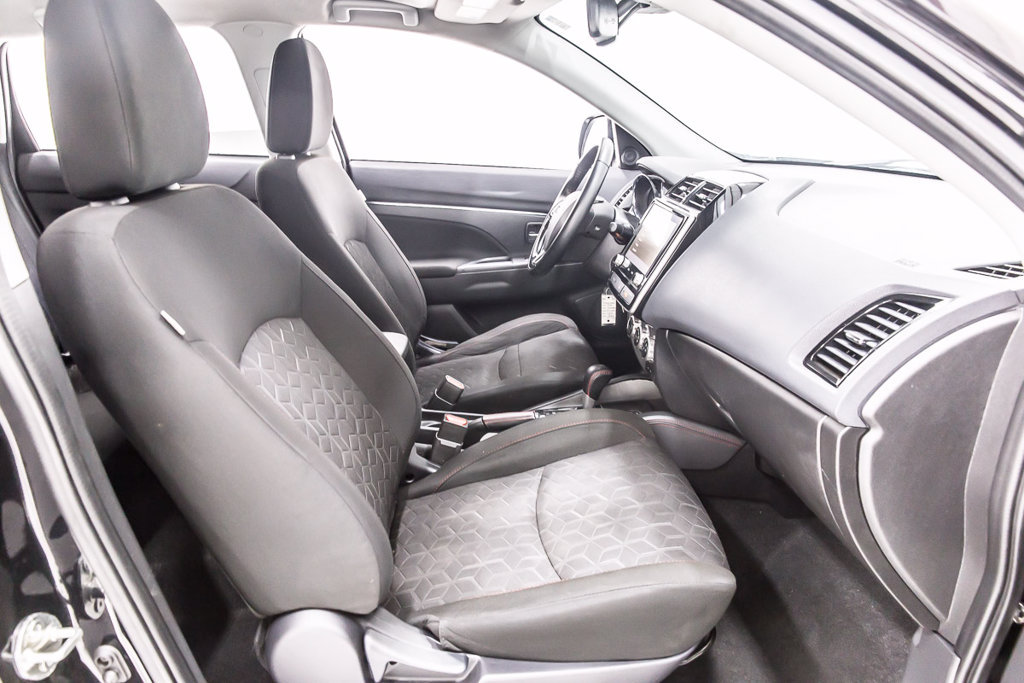 Used 2022 Mitsubishi Outlander Sport LE AWD/4WD image 30