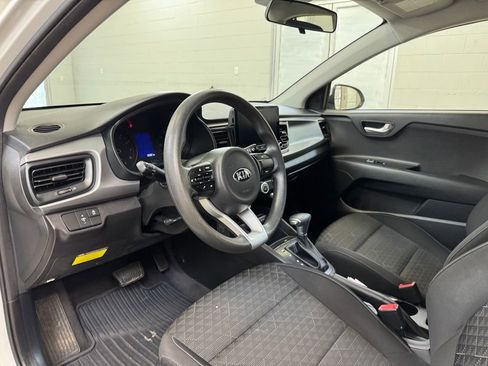Used 2021 Kia Rio LX image 12