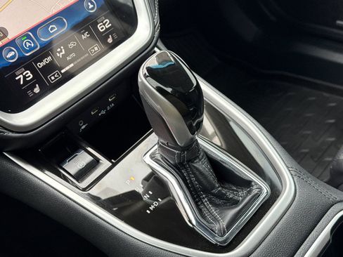 Used 2021 Subaru Outback Limited XT image 26