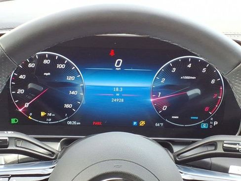 Used 2024 Mercedes-Benz GLC 300 4MATIC w/ AMG Line image 11