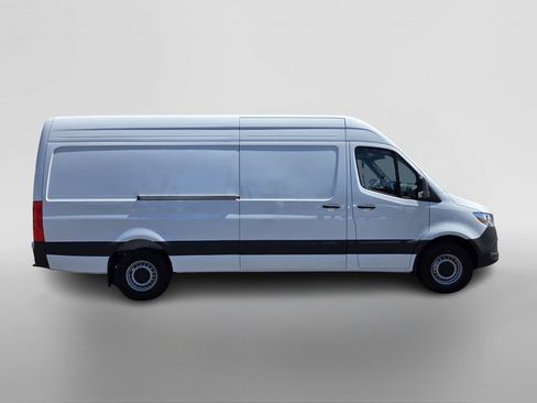 New 2026 Mercedes-Benz Sprinter 2500 image 6
