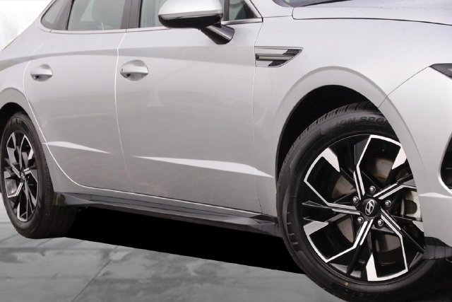 Used 2025 Hyundai Sonata SEL FWD image 3