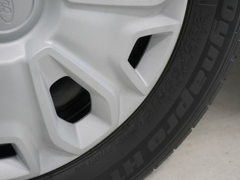 Used 2017 Ford Transit 150 XLT image 24