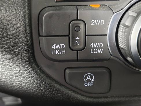 New 2026 RAM 1500 Express AWD/4WD image 33
