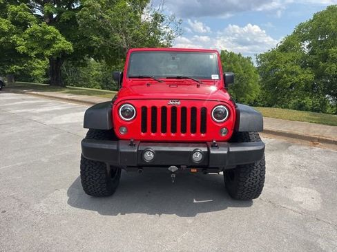 Used 2015 Jeep Wrangler Unlimited Sport w/ Quick Order Package 24S AWD/4WD image 2
