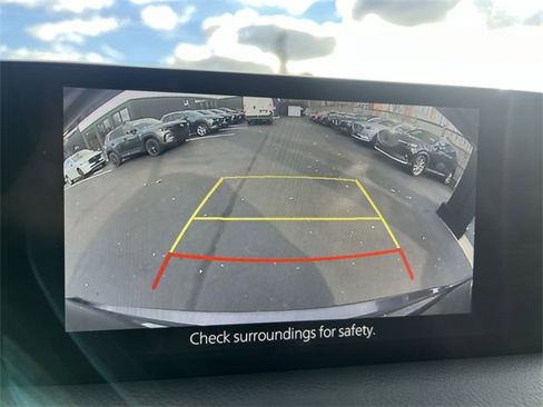 Used 2023 MAZDA CX-5 AWD 2.5 S w/ Premium Package image 17