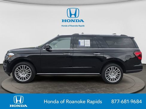 Used 2024 Ford Expedition Max Limited AWD/4WD image 2