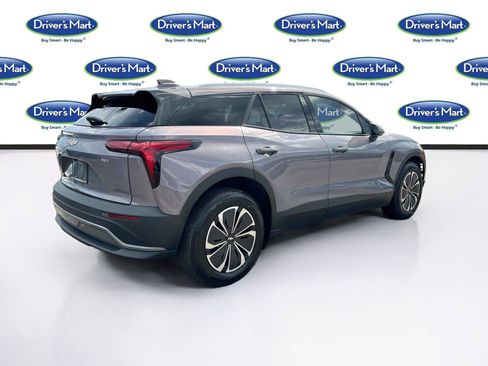 Used 2024 Chevrolet Blazer EV LT AWD/4WD image 7