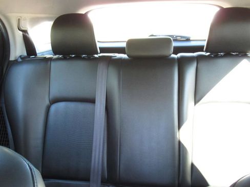 Used 2013 Lexus CT 200h image 23