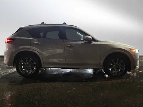 Used 2024 MAZDA CX-5 AWD 2.5 S image 2