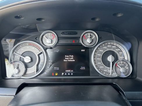 Used 2014 RAM 3500 Laramie Longhorn image 32