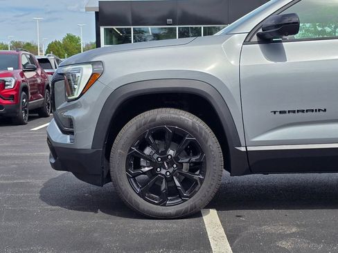New 2026 GMC Terrain Elevation w/ Black Edition AWD/4WD image 33