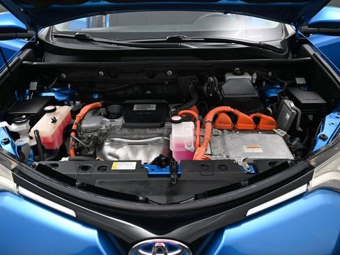 Certified 2016 Toyota RAV4 XLE AWD/4WD image 36