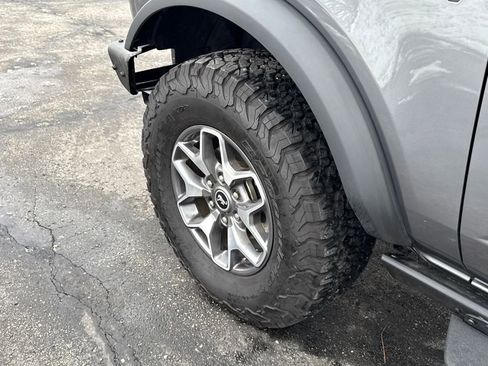 Certified 2024 Ford Bronco Badlands image 14