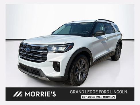 Used 2026 Ford Explorer Active w/ Active Comfort Package AWD/4WD image 1
