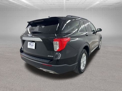 Used 2022 Ford Explorer XLT w/ Equipment Group 202A image 13