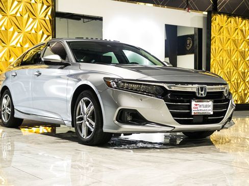 Used 2022 Honda Accord EX-L image 2