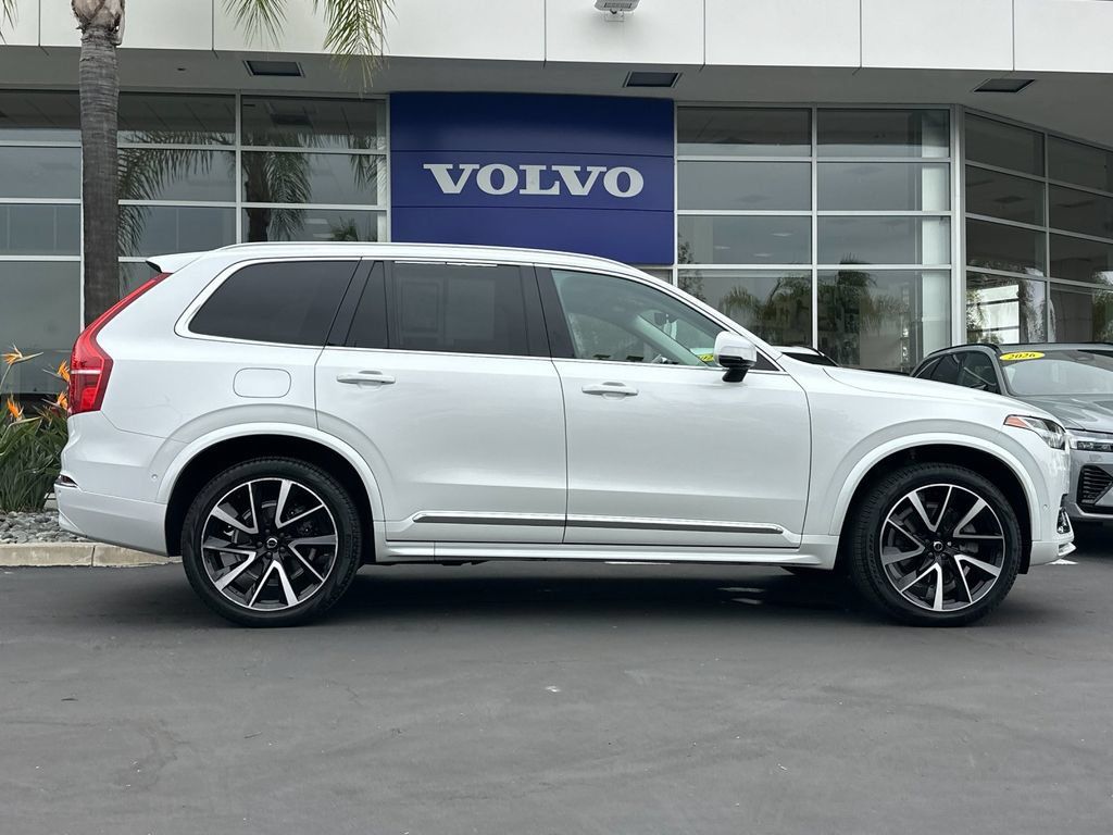 Certified 2023 Volvo XC90 B6 Plus w/ Protection Package Premier AWD/4WD image 6