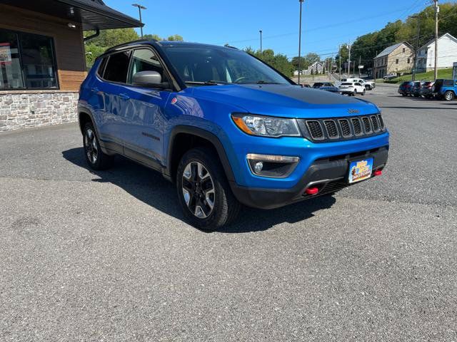 Used 2018 Jeep Compass Trailhawk w/ Navigation Group AWD/4WD image 11