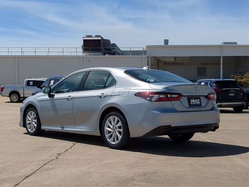 Used 2024 Toyota Camry LE image 8